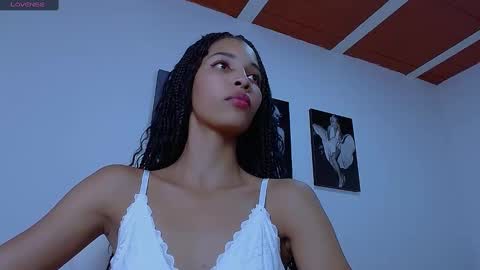 Snapshot of isabel_bailey chatting on 01.15.25 isabel online show from 01.15.25