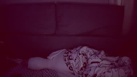 Isabella online show from 10.28.25