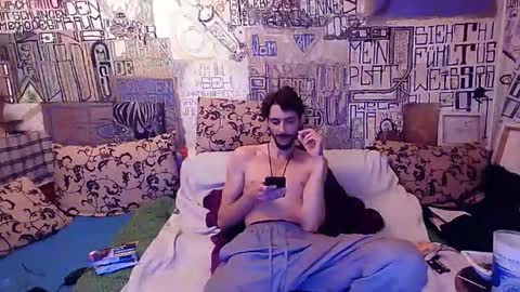 Snapshot of ischam187 chatting on 10.30.25 ischam187 online show from 10.30.25