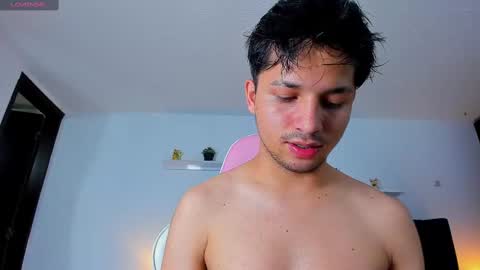 Snapshot of issac_james chatting on 09.17.25 Issac online show from 09.17.25