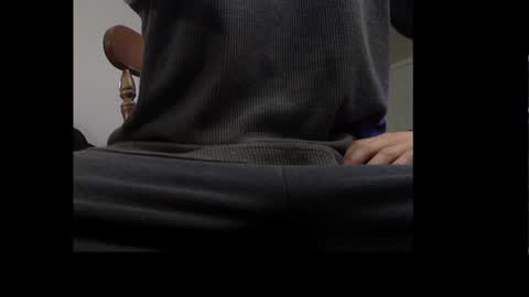 Snapshot of ital25usa chatting on 12.01.24 ital25usa online show from 12.01.24