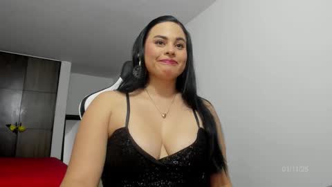 Snapshot of its_sol chatting on 11.01.25 Sol online show from 11.01.25