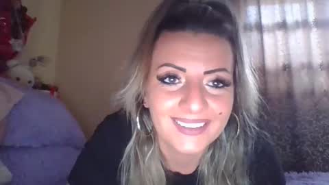 Ivanna online show from 10.15.25