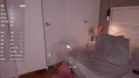 Snapshot of ivy_soul chatting on 01.22.25 IVY online show from 01.22.25