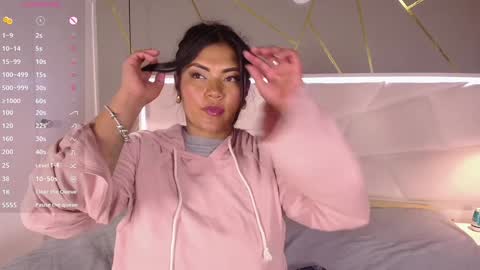 Snapshot of ivy_soul chatting on 02.07.25 IVY online show from 02.07.25