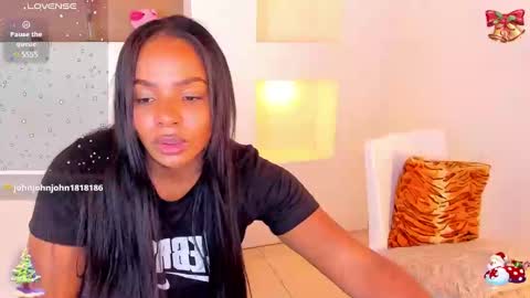 Snapshot of ivybliss8 chatting on 12.28.24 i v y  b l i s s online show from 12.28.24