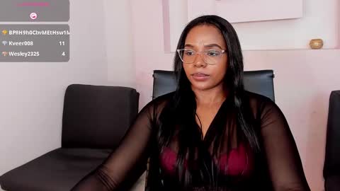 Snapshot of ivybliss8 chatting on 01.20.25 i v y  b l i s s online show from 01.20.25