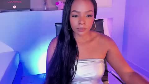 Snapshot of ivybliss8 chatting on 01.26.25 i v y  b l i s s online show from 01.26.25