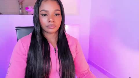 Snapshot of ivybliss8 chatting on 02.01.25 i v y  b l i s s online show from 02.01.25