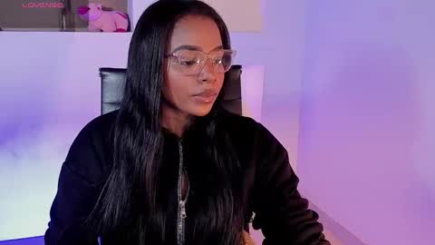 Snapshot of ivybliss8 chatting on 02.03.25 i v y  b l i s s online show from 02.03.25