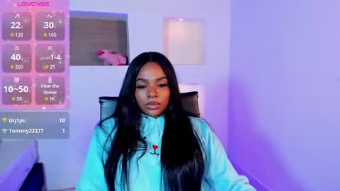 Snapshot of ivybliss8 chatting on 02.14.25 i v y  b l i s s online show from 02.14.25