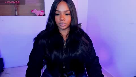 Snapshot of ivybliss8 chatting on 02.21.25 i v y  b l i s s online show from 02.21.25