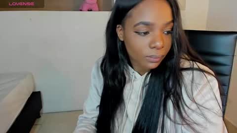 Snapshot of ivybliss8 chatting on 03.09.25 i v y  b l i s s online show from 03.09.25