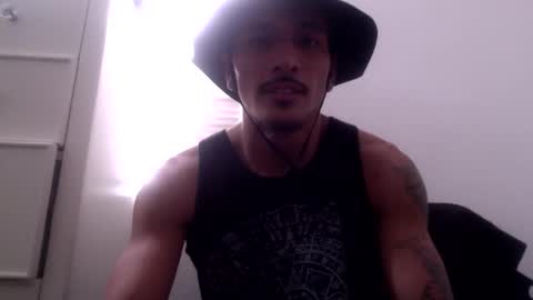 Snapshot of j0nnyk1ng chatting on 02.25.25 Mugen online show from 02.25.25