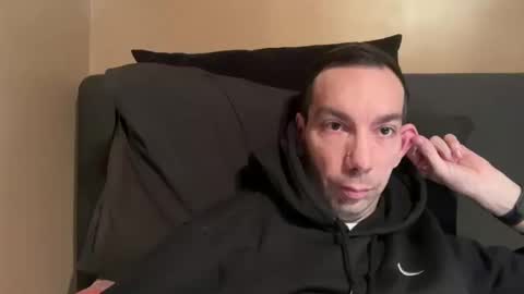 Snapshot of j_dc chatting on 01.28.25 j_dc online show from 01.28.25