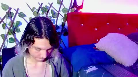 Snapshot of jack_s21 chatting on 12.03.24 Laick online show from 12.03.24