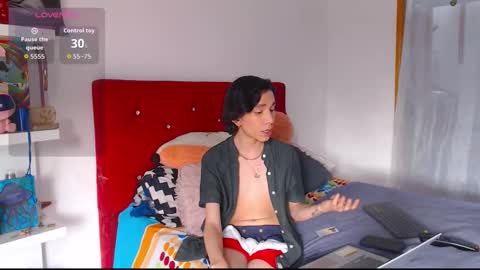 Snapshot of jack_s21 chatting on 11.14.25 Laick online show from 11.14.25