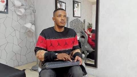 Snapshot of jackmacson chatting on 12.07.24 jackmacson online show from 12.07.24