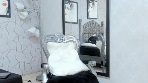 Snapshot of jackmacson chatting on 12.17.24 jackmacson online show from 12.17.24