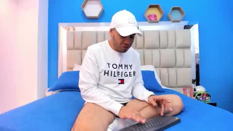 Snapshot of jacob_garcia_ chatting on 10.15.25 jacob_garcia_ online show from 10.15.25