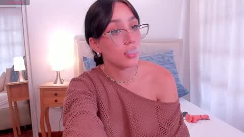 Jade online show from 01.24.25