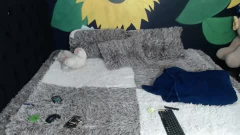 jade_scarlett1 online show from 03.04.25