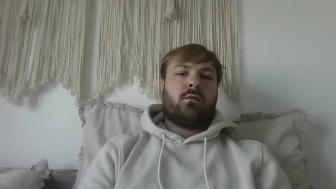 Snapshot of james_heron chatting on 10.27.25 James Heron online show from 10.27.25