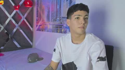 Snapshot of james_hill7 chatting on 11.09.25 James Hill online show from 11.09.25