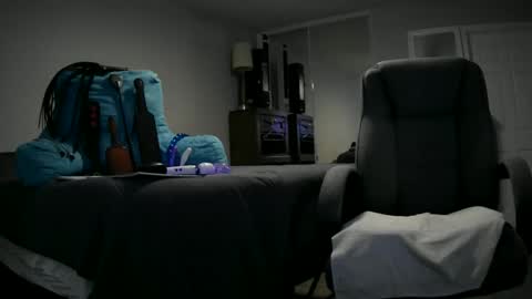 Snapshot of jamesbondage_0069 chatting on 01.26.25 James Bondage online show from 01.26.25