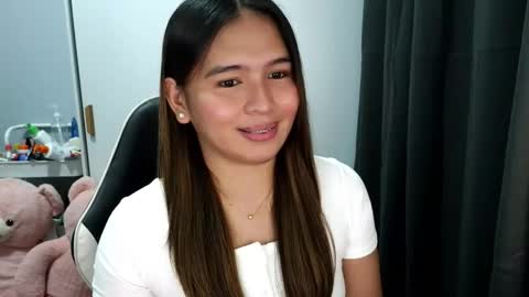 Snapshot of jane_bratxxx chatting on 10.13.25 YOUR LOVELY JANE online show from 10.13.25