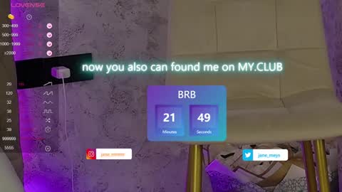 Snapshot of jane_meys chatting on 01.14.25 your kitty JANE roawww online show from 01.14.25