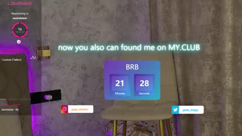 Snapshot of jane_meys chatting on 01.17.25 your kitty JANE roawww online show from 01.17.25