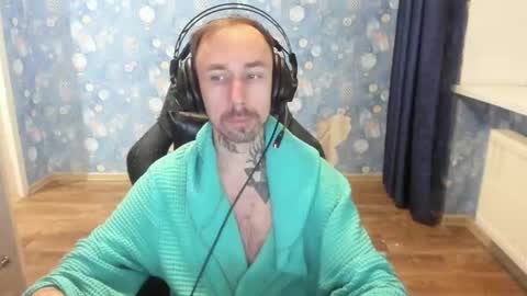 Snapshot of jasonwaker chatting on 10.14.25 jasonwaker online show from 10.14.25