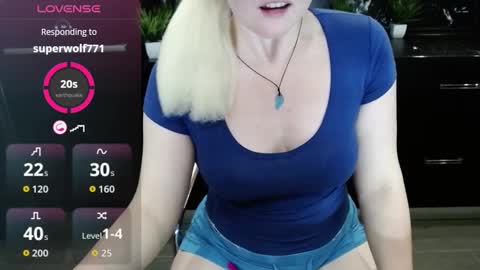 Snapshot of jassicaonline chatting on 09.28.25 jassicaonline online show from 09.28.25