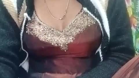 Snapshot of jasspreettt chatting on 01.01.25 jasspreettt online show from 01.01.25