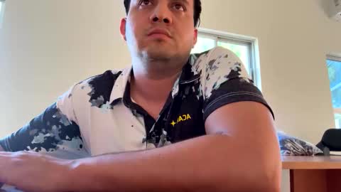 Snapshot of javiercta3 chatting on 11.17.25 javier online show from 11.17.25