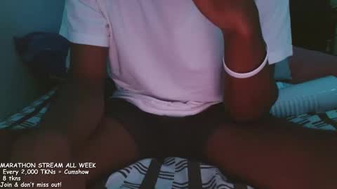 Snapshot of jay_secxret chatting on 11.08.25 Jay Secxret online show from 11.08.25