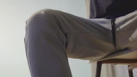 Snapshot of jaysky5463 chatting on 11.11.25 rtyhnrtshjrsehgbt online show from 11.11.25