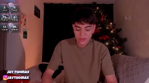 Snapshot of jaythomax chatting on 12.14.24 jaythomax online show from 12.14.24