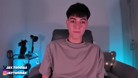 Snapshot of jaythomax chatting on 01.31.25 jaythomax online show from 01.31.25