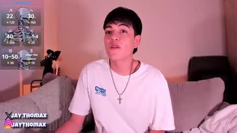 Snapshot of jaythomax chatting on 02.10.25 jaythomax online show from 02.10.25