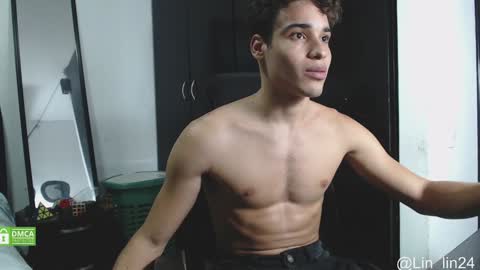 Snapshot of jbunny03 chatting on 12.17.24 Lin online show from 12.17.24