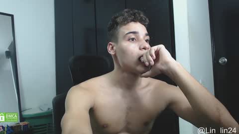 Snapshot of jbunny03 chatting on 12.31.24 Lin online show from 12.31.24