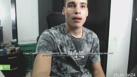 Snapshot of jbunny03 chatting on 01.10.25 Lin online show from 01.10.25