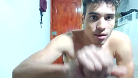 Snapshot of jbunny03 chatting on 09.17.25 Lin online show from 09.17.25