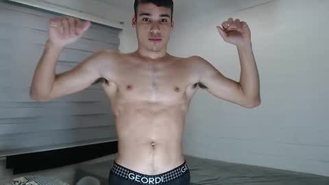 Snapshot of jbunny03 chatting on 09.21.25 Lin online show from 09.21.25