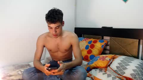 Snapshot of jbunny03 chatting on 11.14.25 Lin online show from 11.14.25