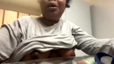 JCCaramelbarbie online show from 01.19.25