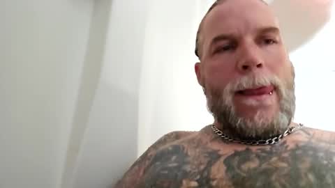 Snapshot of jdlicksgood chatting on 11.13.25 jdlicksgood online show from 11.13.25