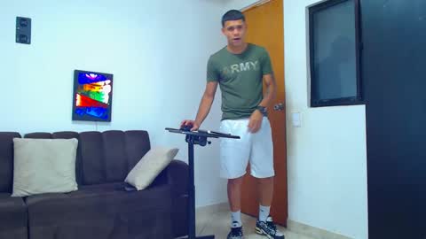 Snapshot of jeffer21_hot chatting on 09.26.25 jeffer21_hot online show from 09.26.25